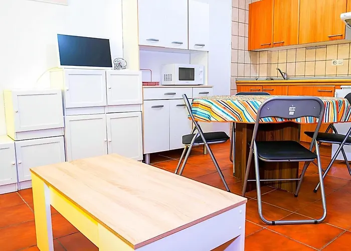 Apartamento Para 8 En Zona Baja De Sierra Nevada - Beneficios En Forfait, Entrada Anticipada Y Garaje Opcional